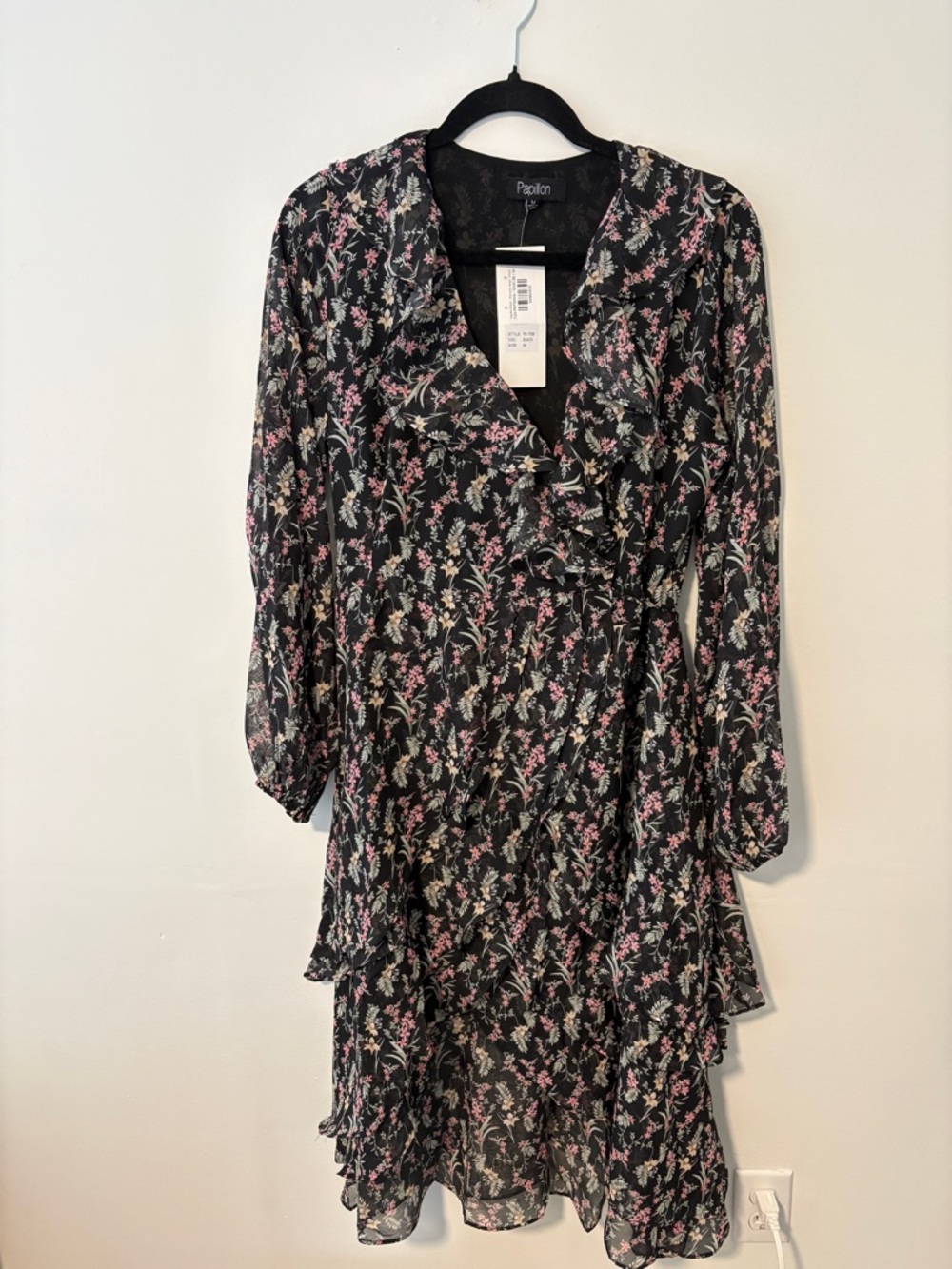 Papillon NWT Black Floral Wrap Dress